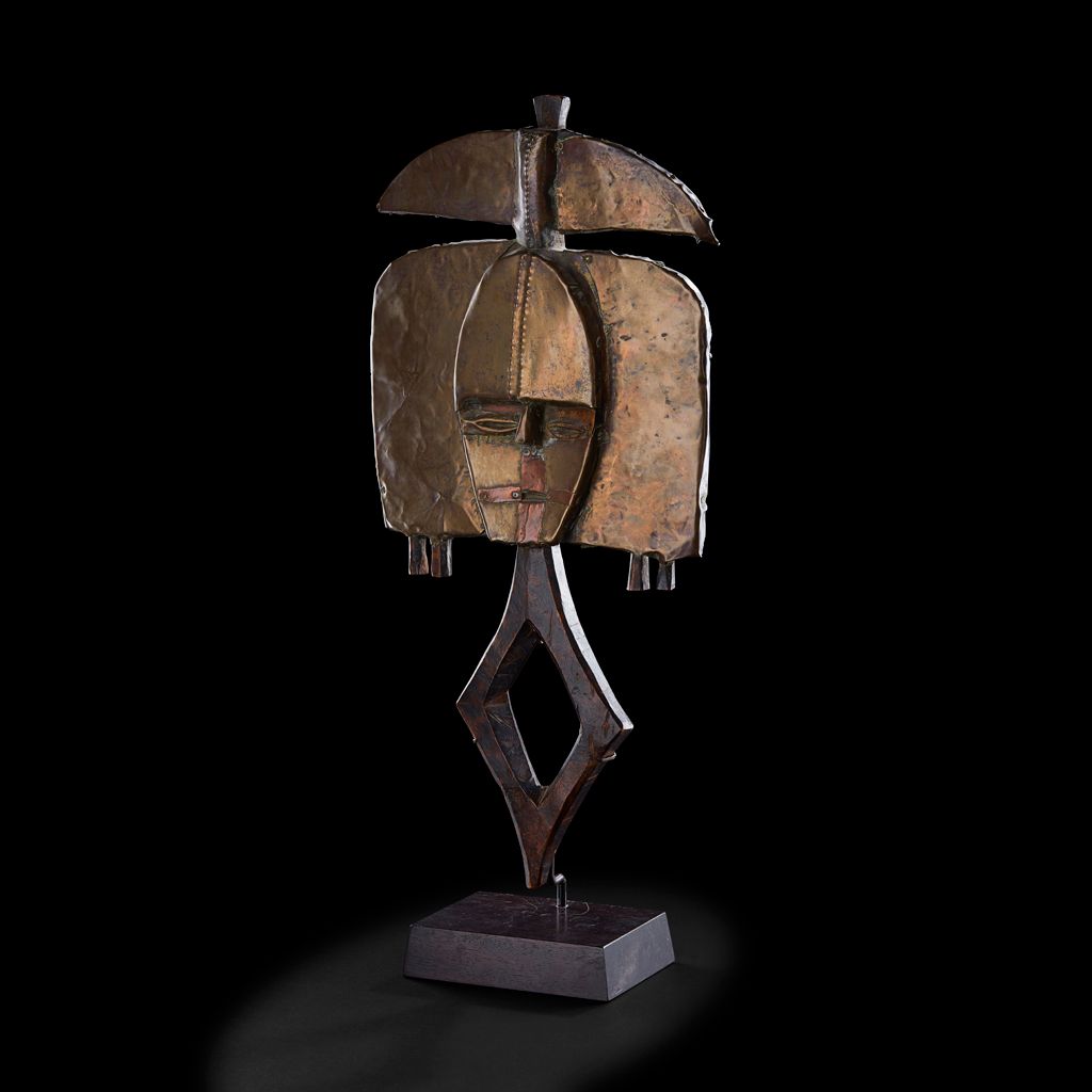 KOTA RELIQUARY | Sold for £10,000 incl premium