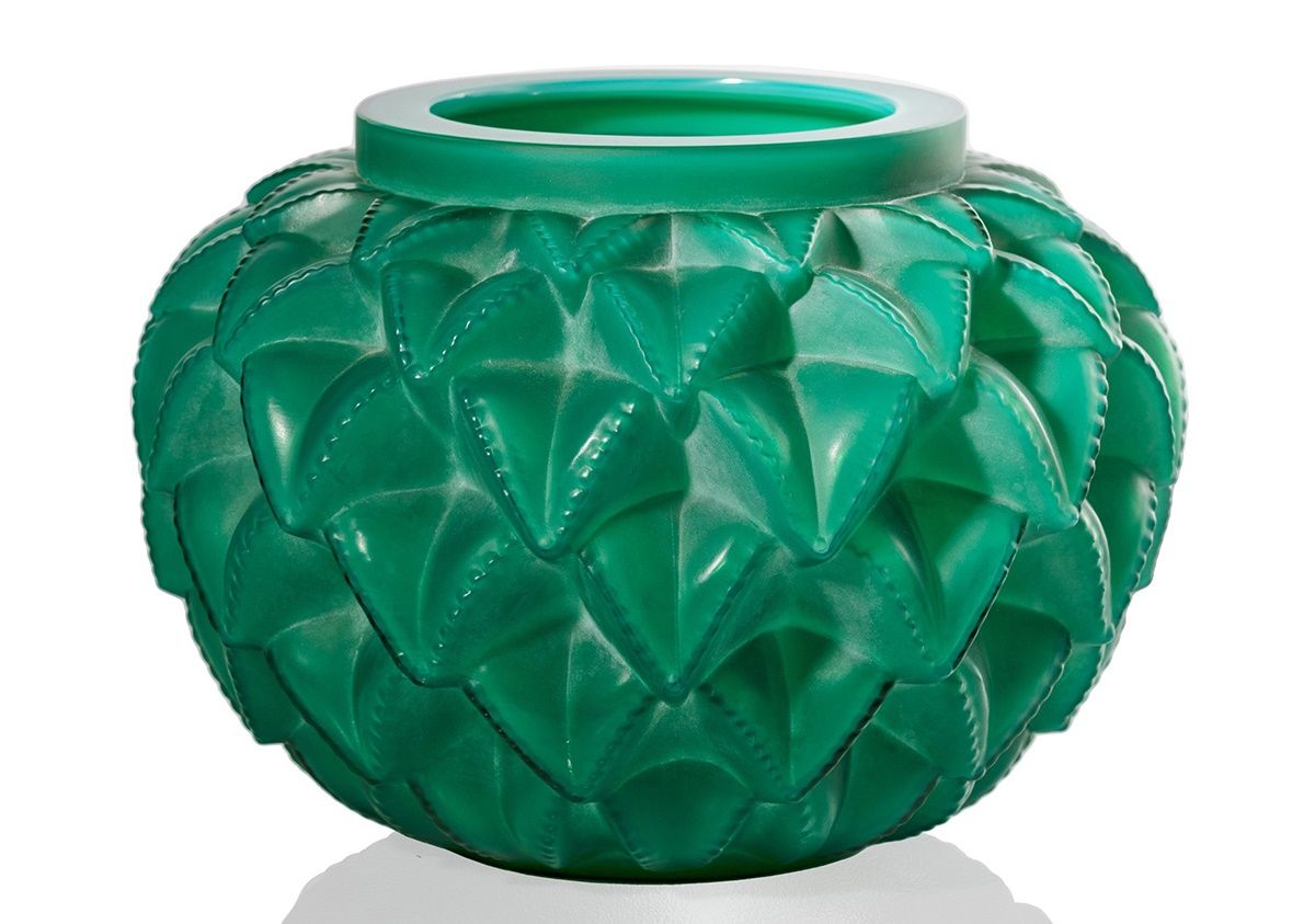 RENÉ LALIQUE (FRENCH 1860-1945) | LANGUEDOC VASE, NO. 1021 | Sold for £30,200*